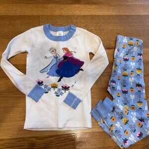 Hanna Andersson Frozen II Pajamas 110 US 5